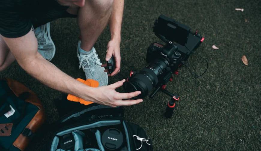 色彩心理学×动态美学，自流井区产品视频拍摄公司唤醒感官冲击力