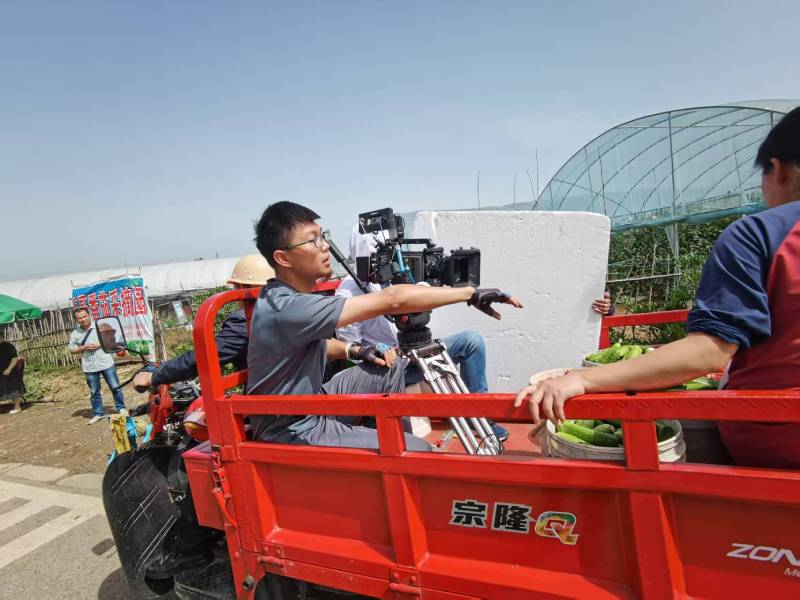 电商爆款背后的推手：自流井区产品视频拍摄公司精准捕捉卖点痛点